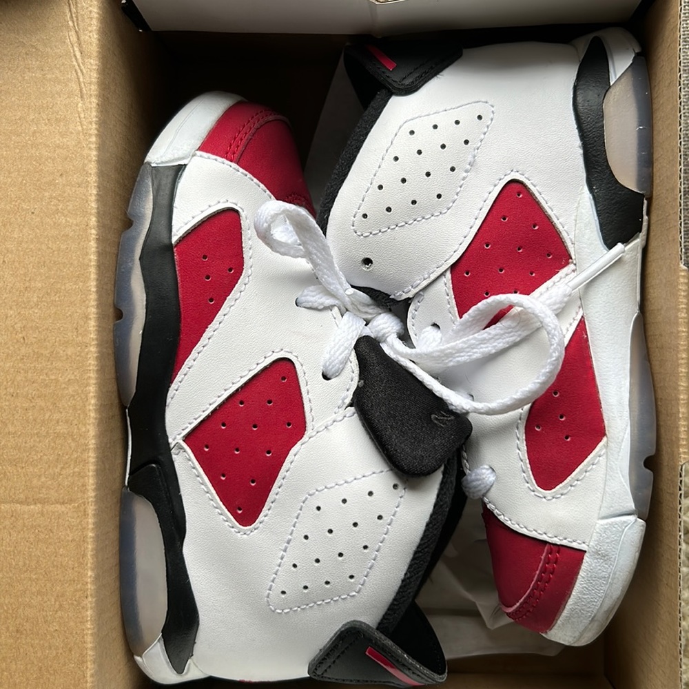 Jordan 6 Retro BT